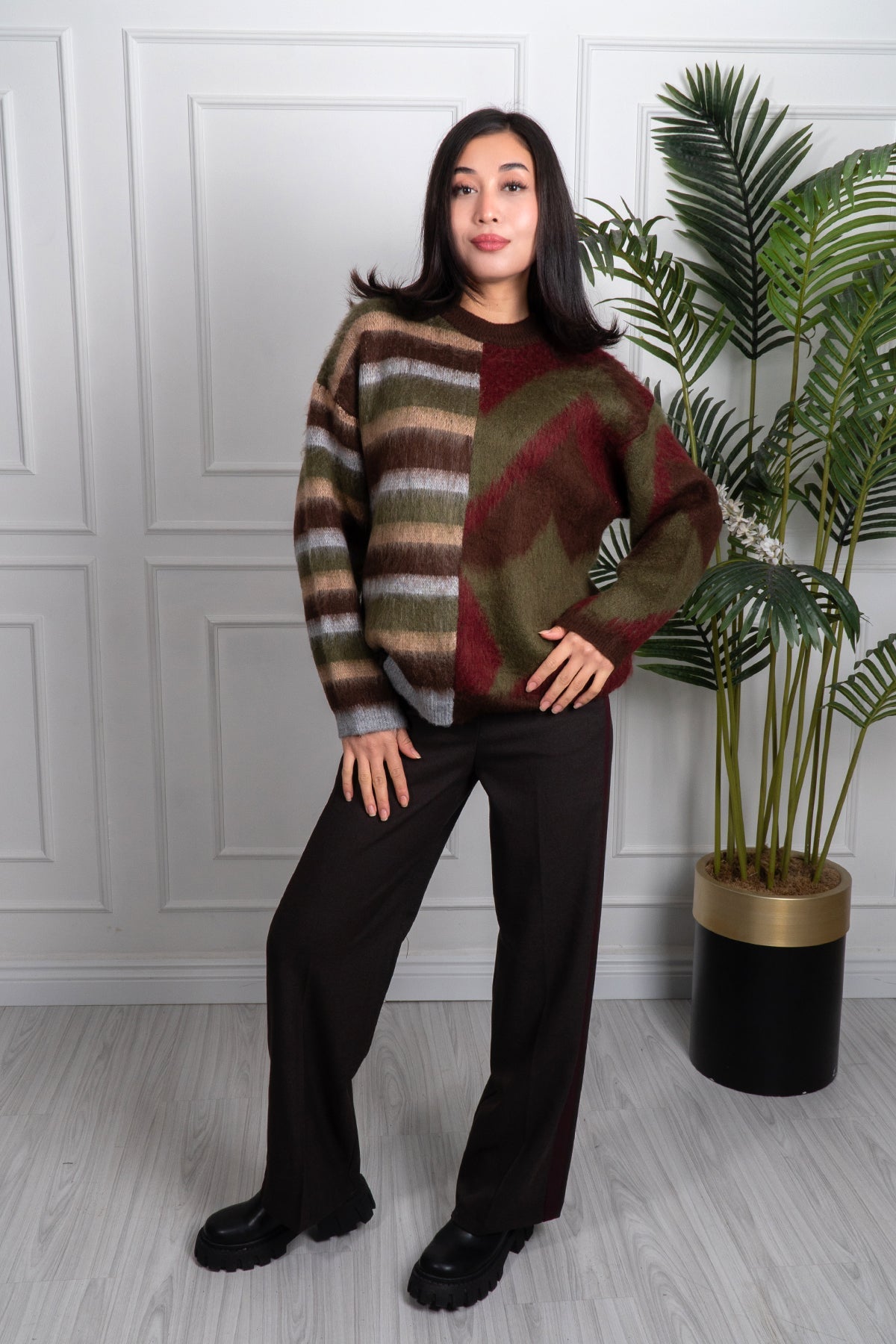 Şerit Detaylı Pantolon