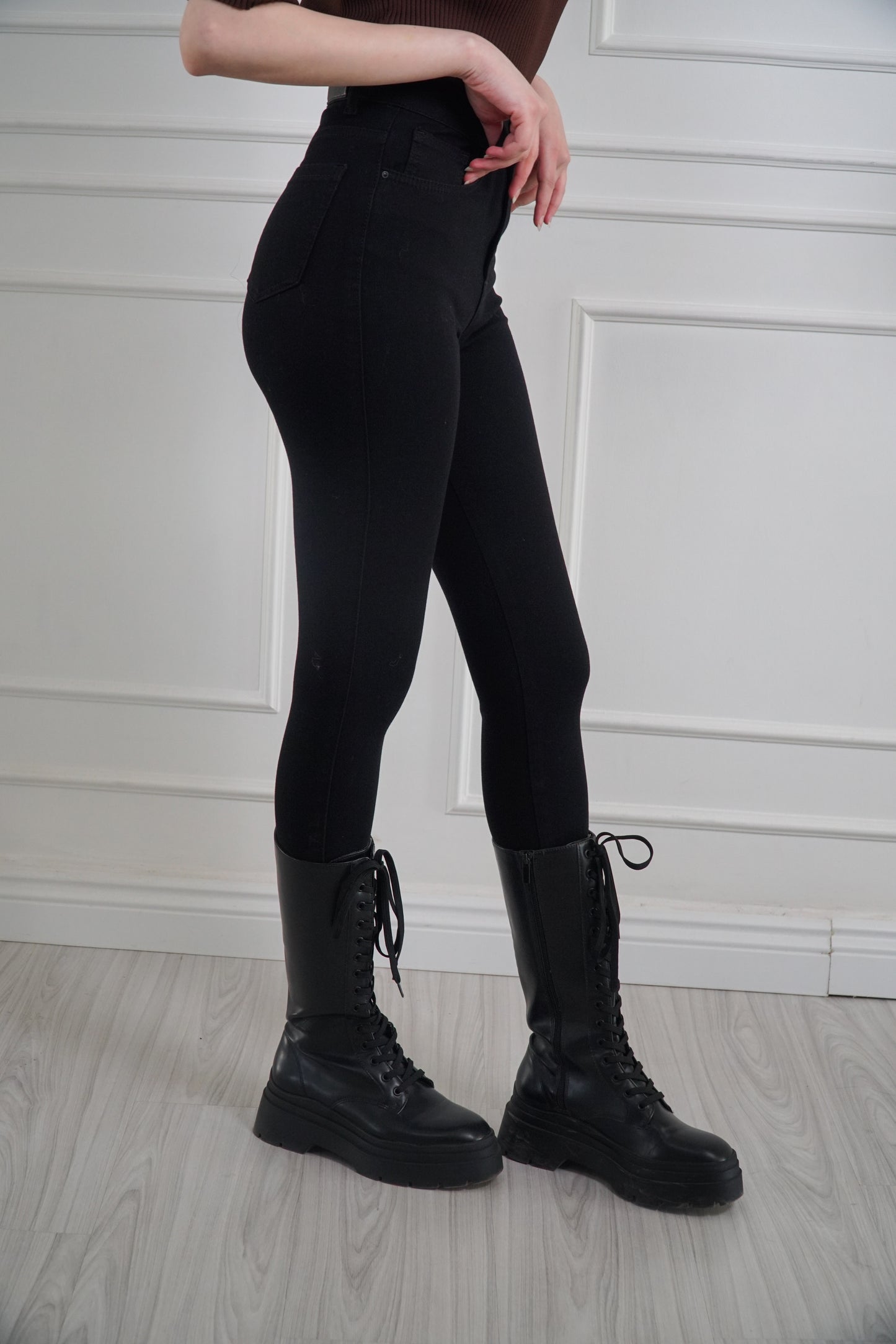 Likralı Siyah Jean